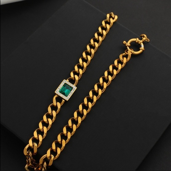 CHUNKY CHAIN 18K GOLD CHOKER NECKLACE, NICE NECKLACE, CUTE NECKLACE - Picture 5 of 9